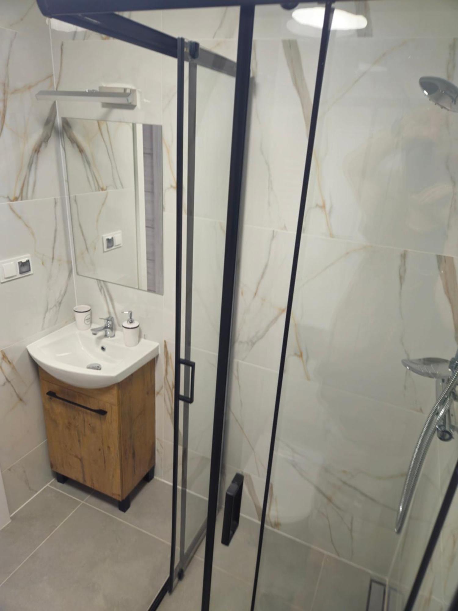 Apartamenty Modra Free Parking シュチェチン エクステリア 写真